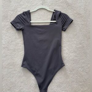 Aritzia Babaton original contour bodysuit